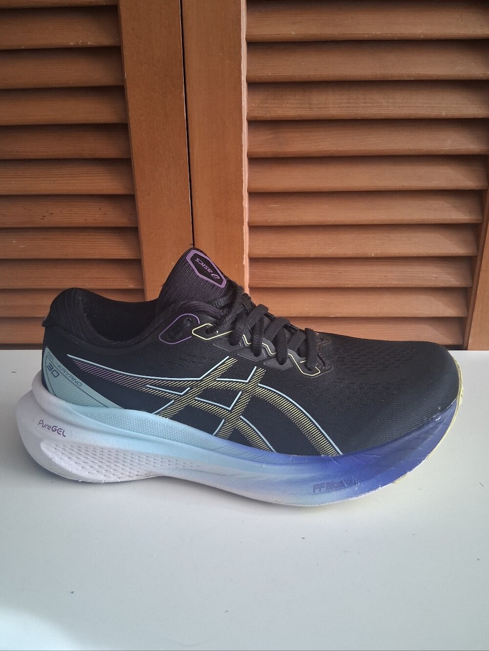 Asics Gel Kayano 30 Womens Running Shoes Black Glow Yellow * Size: 7.5 Wide
